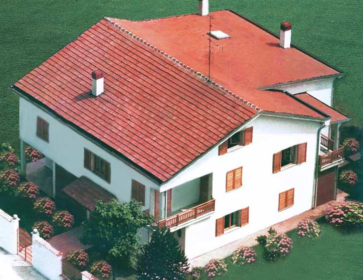 casa indipendente in vendita a Mortara