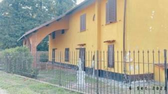 appartamento in vendita a Mortara in zona Casoni di Sant'Albino