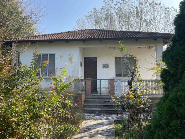 casa indipendente in vendita a Mortara
