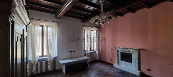 casa indipendente in vendita a Mortara