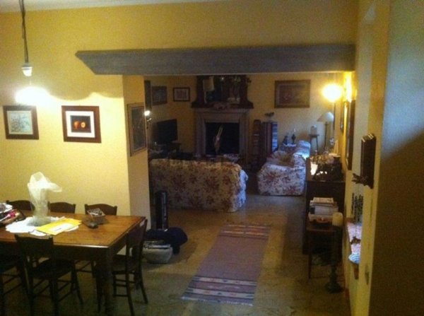 casa indipendente in vendita a Mortara