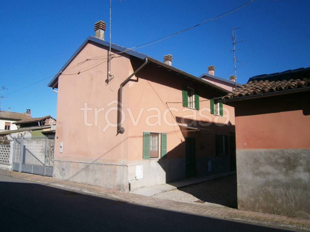 casa indipendente in vendita a Mortara