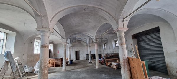 casa indipendente in vendita a Mortara