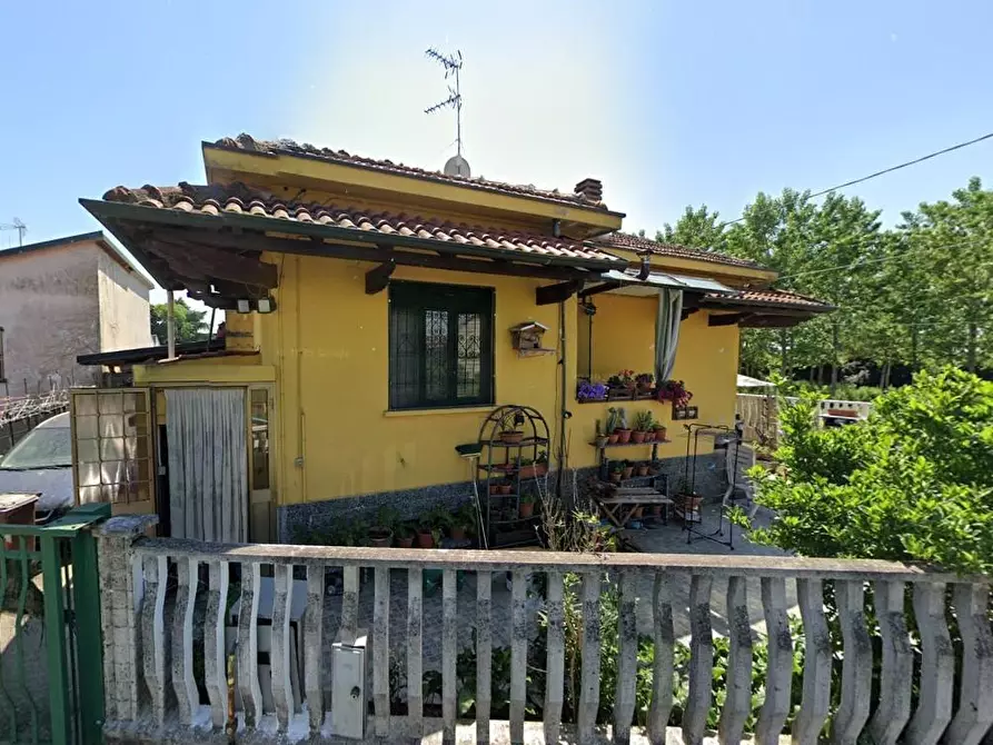 casa indipendente in vendita a Mortara
