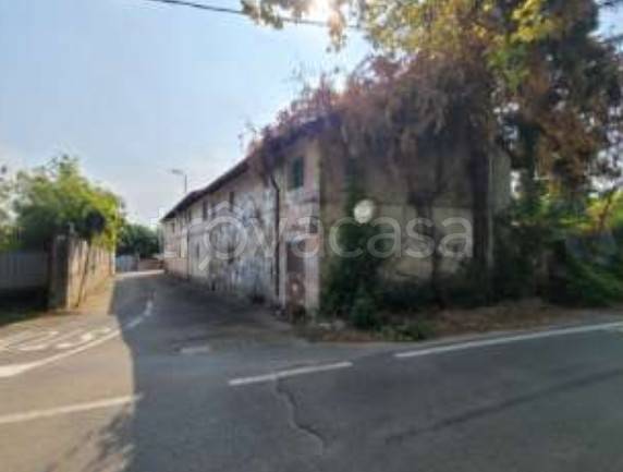 casa indipendente in vendita a Mortara