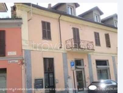 casa indipendente in vendita a Mortara