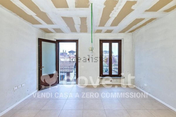 appartamento in vendita a Mortara