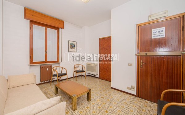 ufficio in vendita a Mortara