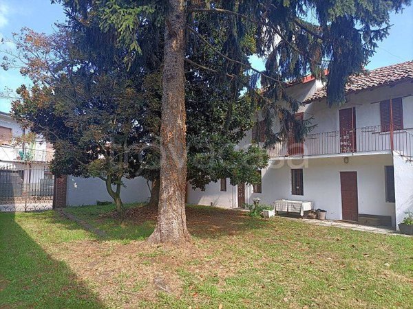 casa indipendente in vendita a Mortara