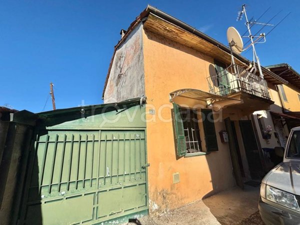 casa indipendente in vendita a Mortara