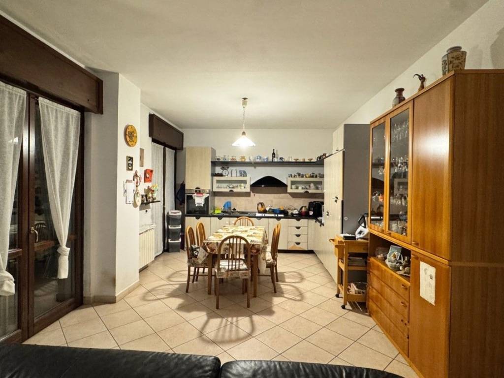 casa indipendente in vendita a Mortara