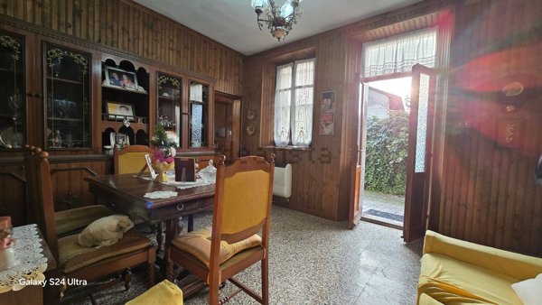 casa indipendente in vendita a Mortara