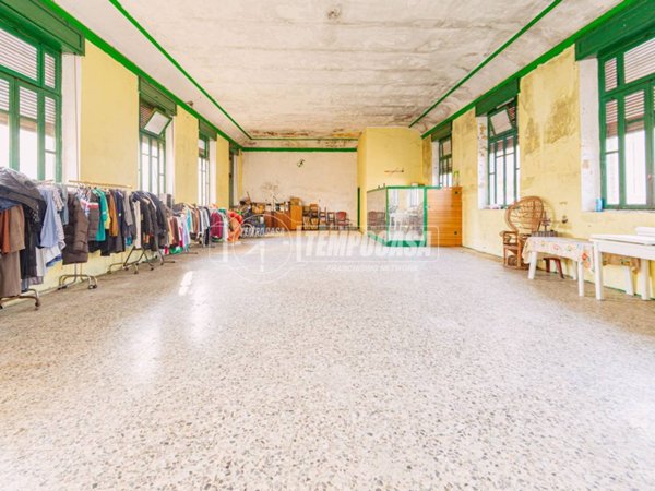 casa indipendente in vendita a Mortara