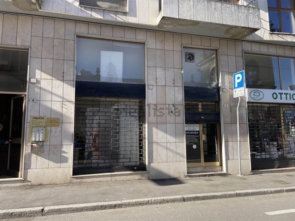 negozio in vendita a Mortara