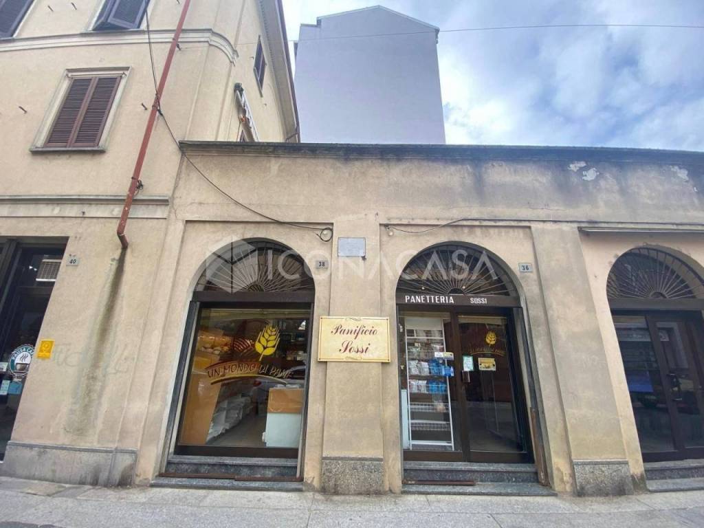 negozio in vendita a Mortara