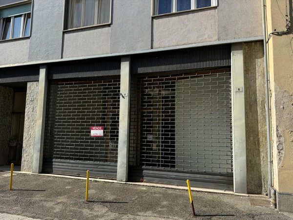 negozio in vendita a Mortara