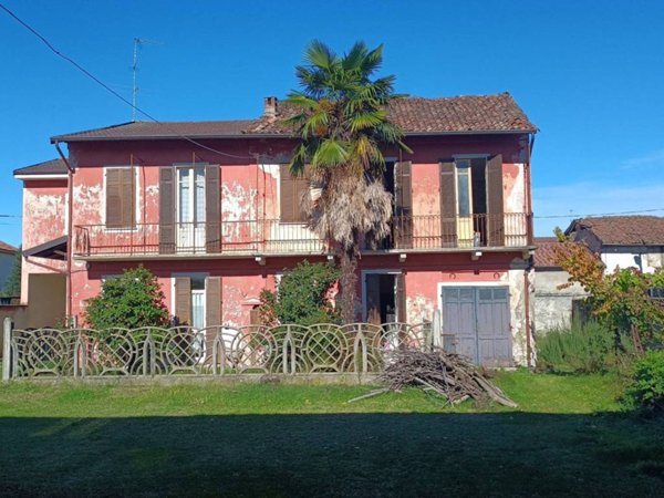 casa indipendente in vendita a Mortara