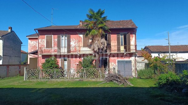 casa semindipendente in vendita a Mortara
