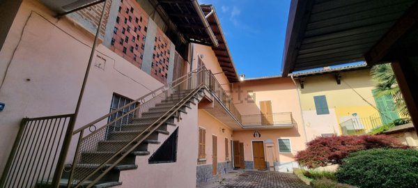 casa indipendente in vendita a Mortara