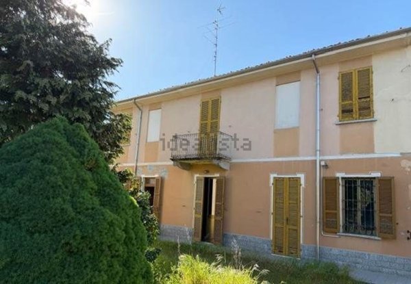 casa indipendente in vendita a Mortara