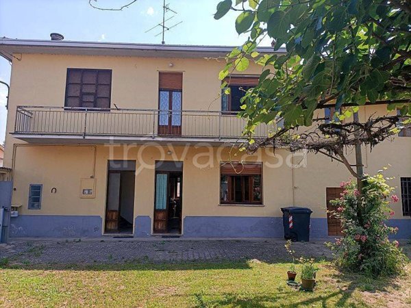 casa indipendente in vendita a Mortara