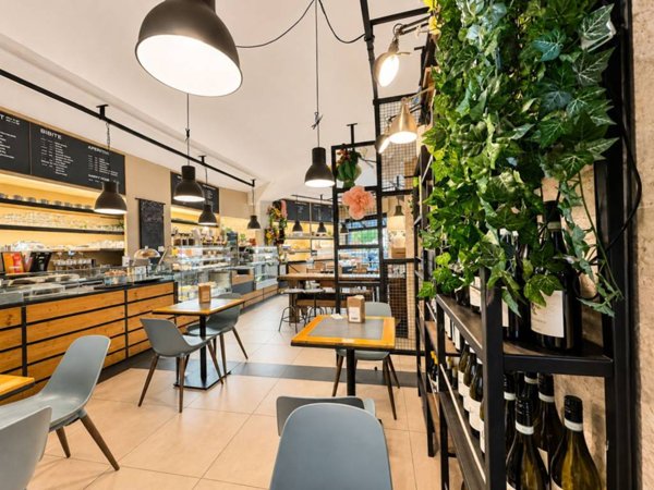 negozio in vendita a Mortara