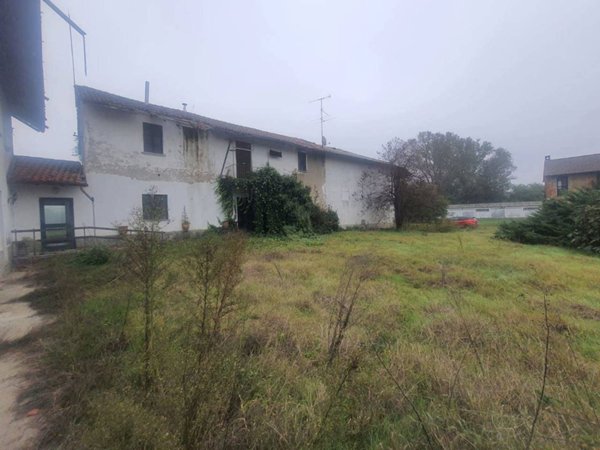 casale in vendita a Mortara
