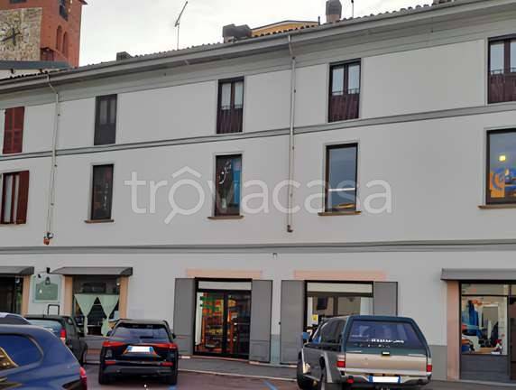 negozio in vendita a Mortara
