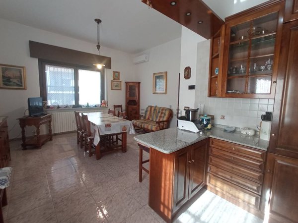 pentavano in vendita a Mortara