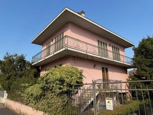 casa indipendente in vendita a Mortara