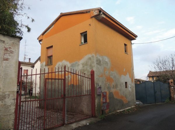 appartamento in vendita a Mortara in zona Molino Faenza.
