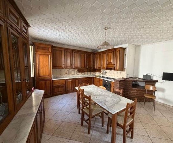 casa indipendente in vendita a Mortara