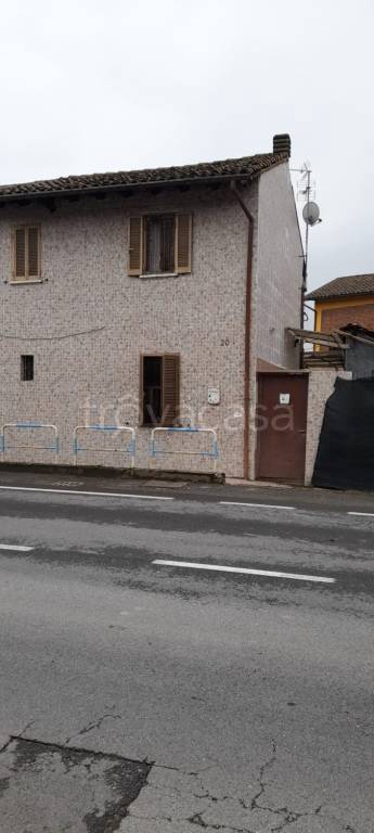 casa indipendente in vendita a Mortara