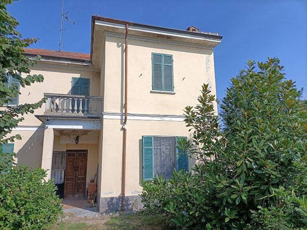 casa indipendente in vendita a Mortara