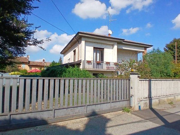 casa indipendente in vendita a Mortara in zona Casoni di Sant'Albino