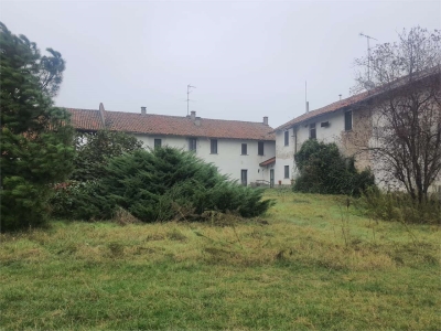 casale in vendita ad Olevano di Lomellina