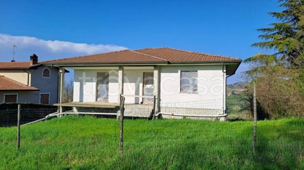 casa indipendente in vendita ad Oliva Gessi