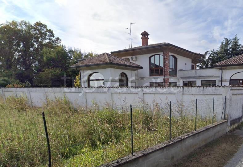 casa indipendente in vendita ad Ottobiano
