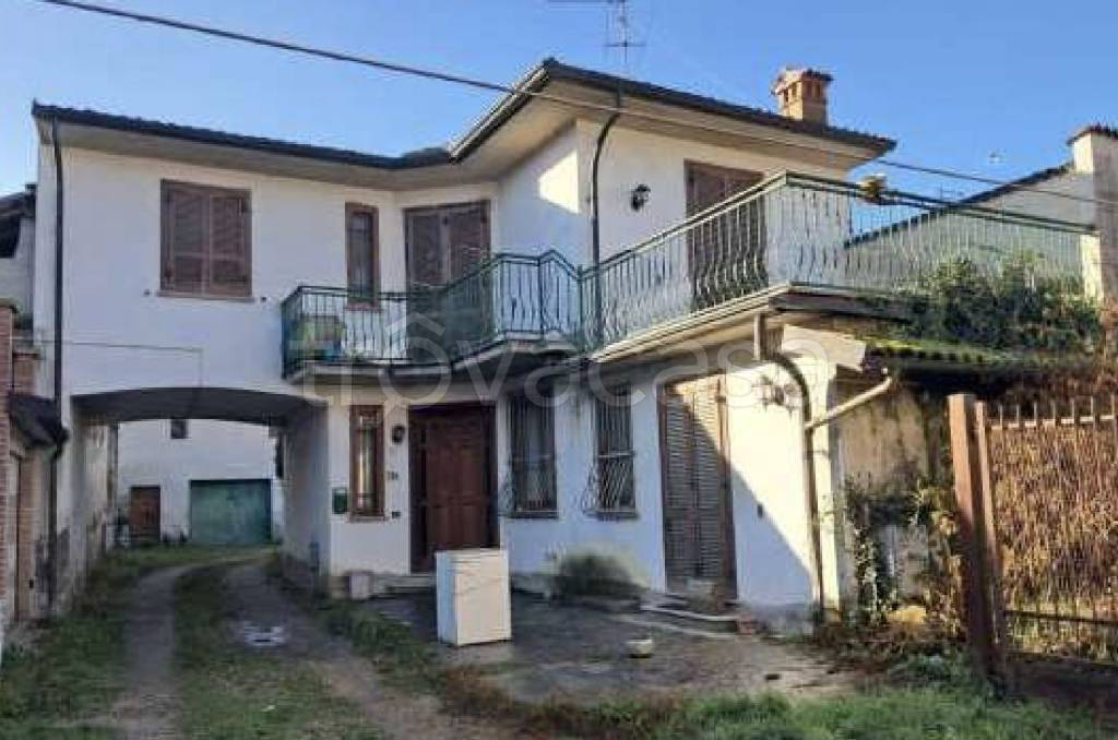 casa indipendente in vendita ad Ottobiano