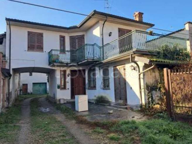 casa indipendente in vendita ad Ottobiano