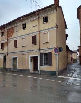 casa indipendente in vendita ad Ottobiano