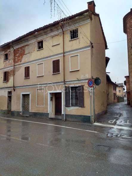 casa indipendente in vendita ad Ottobiano