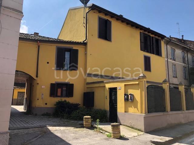 casa semindipendente in vendita ad Ottobiano