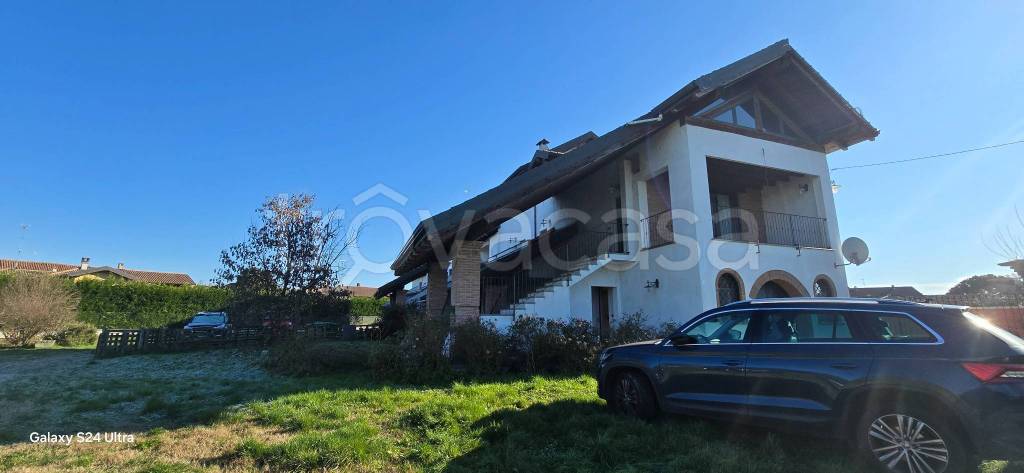 casa indipendente in vendita ad Ottobiano