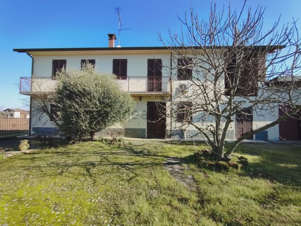 quadrivano in vendita ad Ottobiano