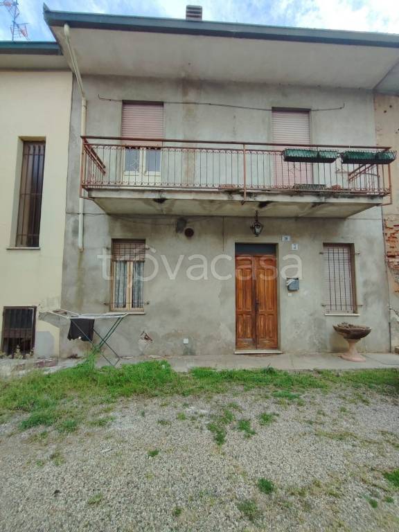 casa indipendente in vendita ad Ottobiano