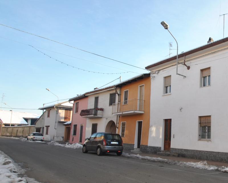 casa semindipendente in vendita a Palestro
