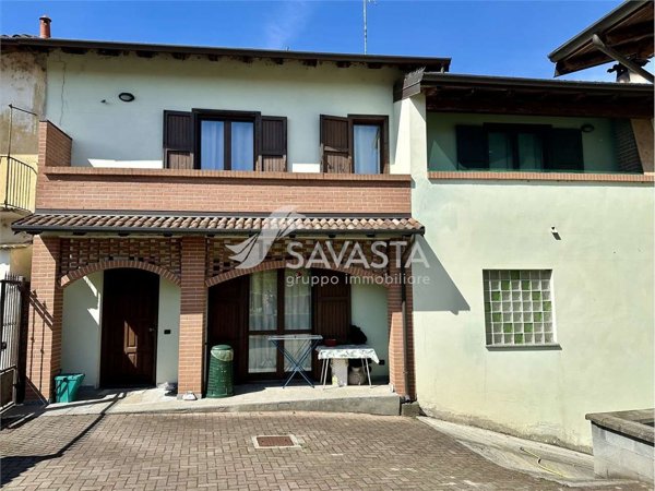 casa indipendente in vendita a Palestro