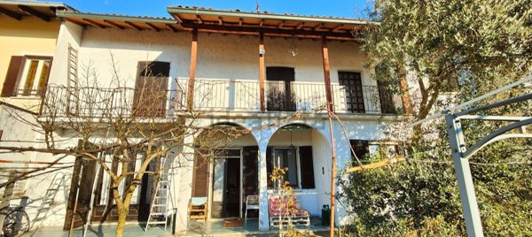 casa indipendente in vendita a Palestro
