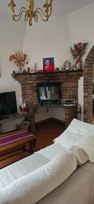 casa indipendente in vendita a Palestro